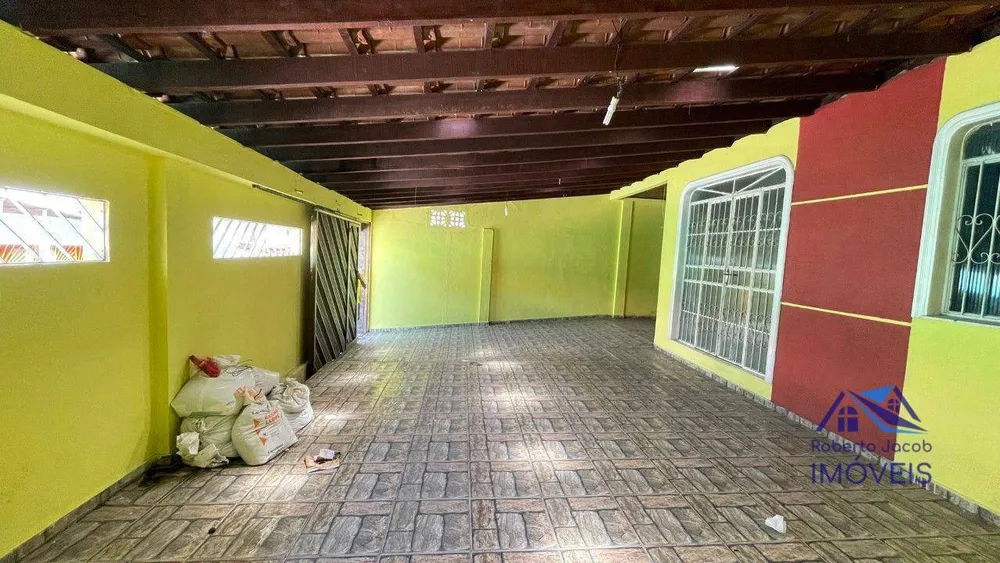Casa, 3 quartos, 200 m² - Foto 2
