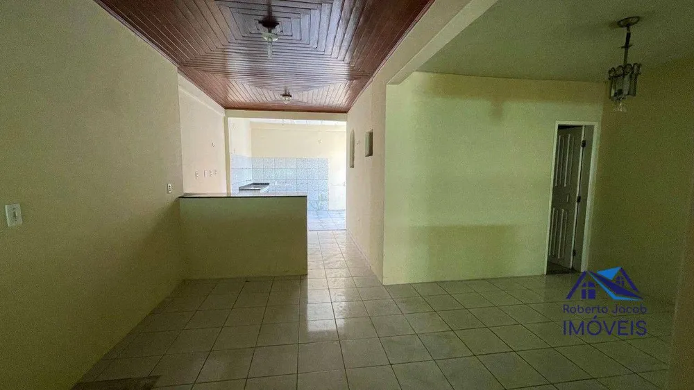 Casa, 3 quartos, 200 m² - Foto 3