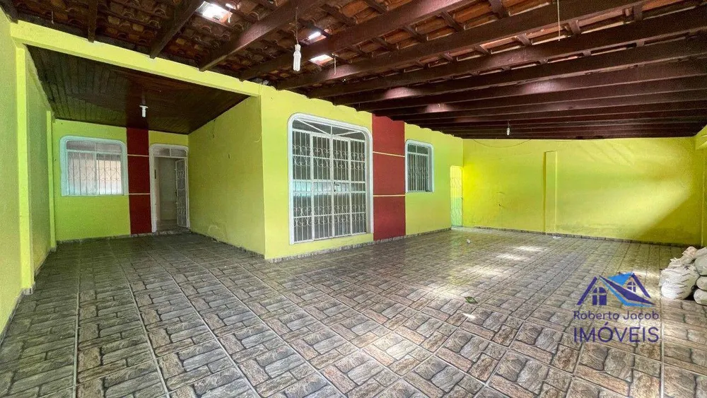 Casa, 3 quartos, 200 m² - Foto 1