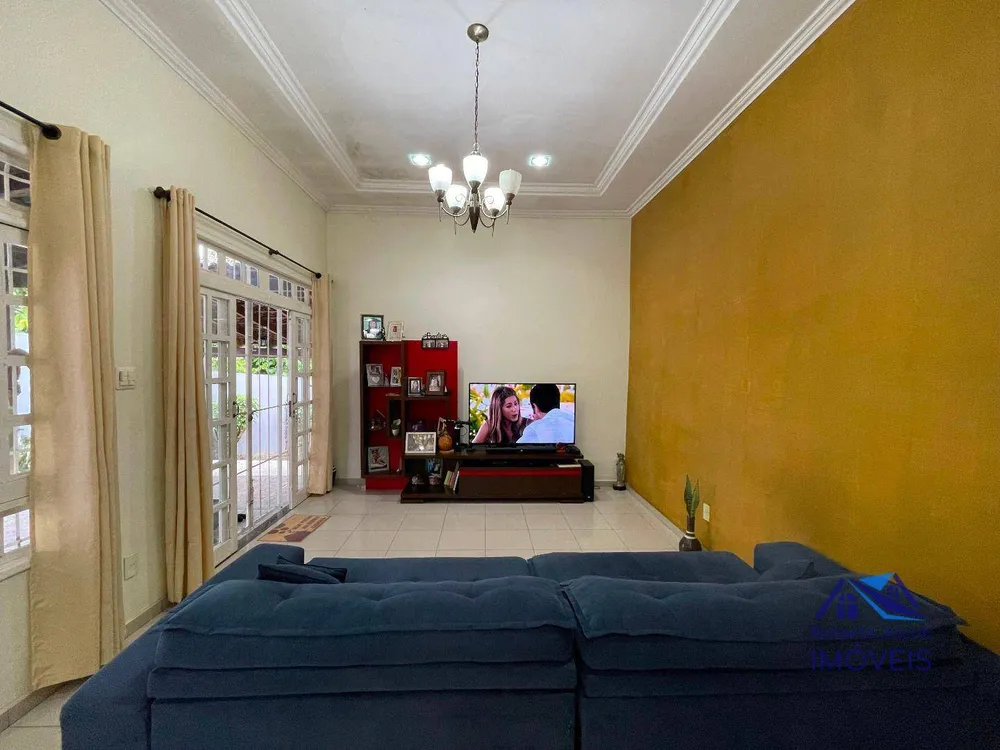 Casa, 3 quartos, 250 m² - Foto 2