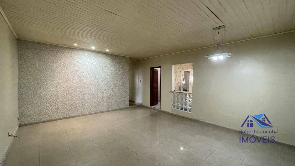 Casa, 2 quartos, 200 m² - Foto 1