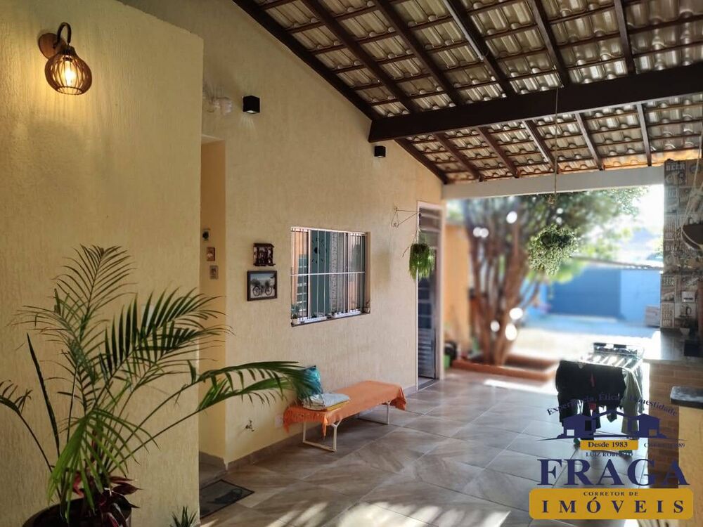 Casa, 2 quartos, 100 m² - Foto 1
