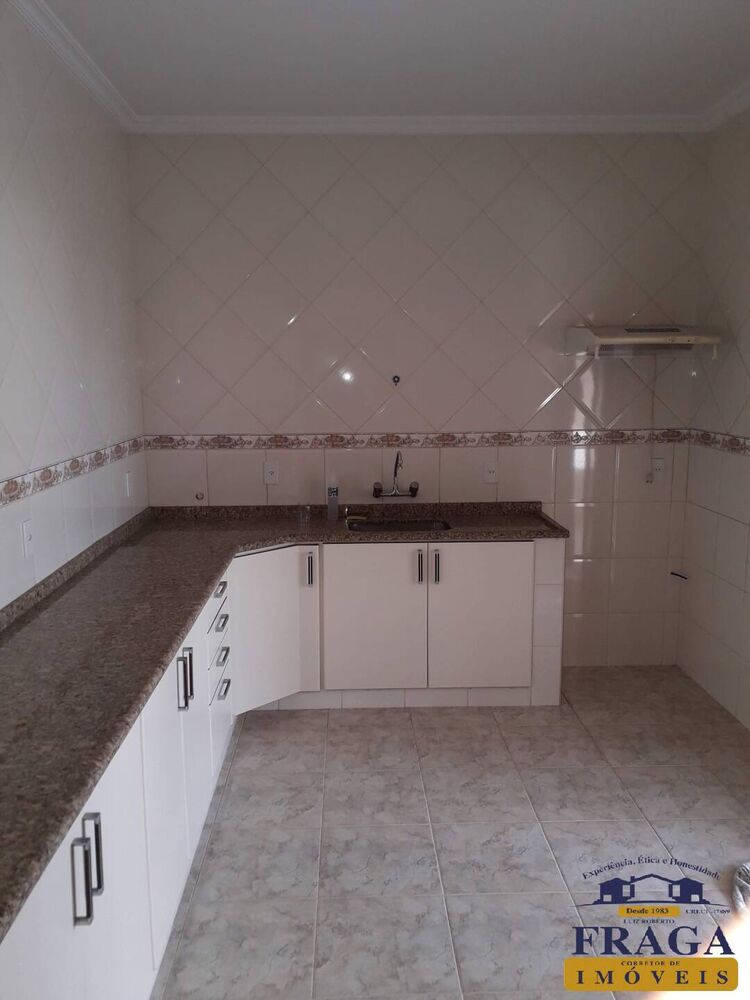 Casa, 3 quartos, 320 m² - Foto 1