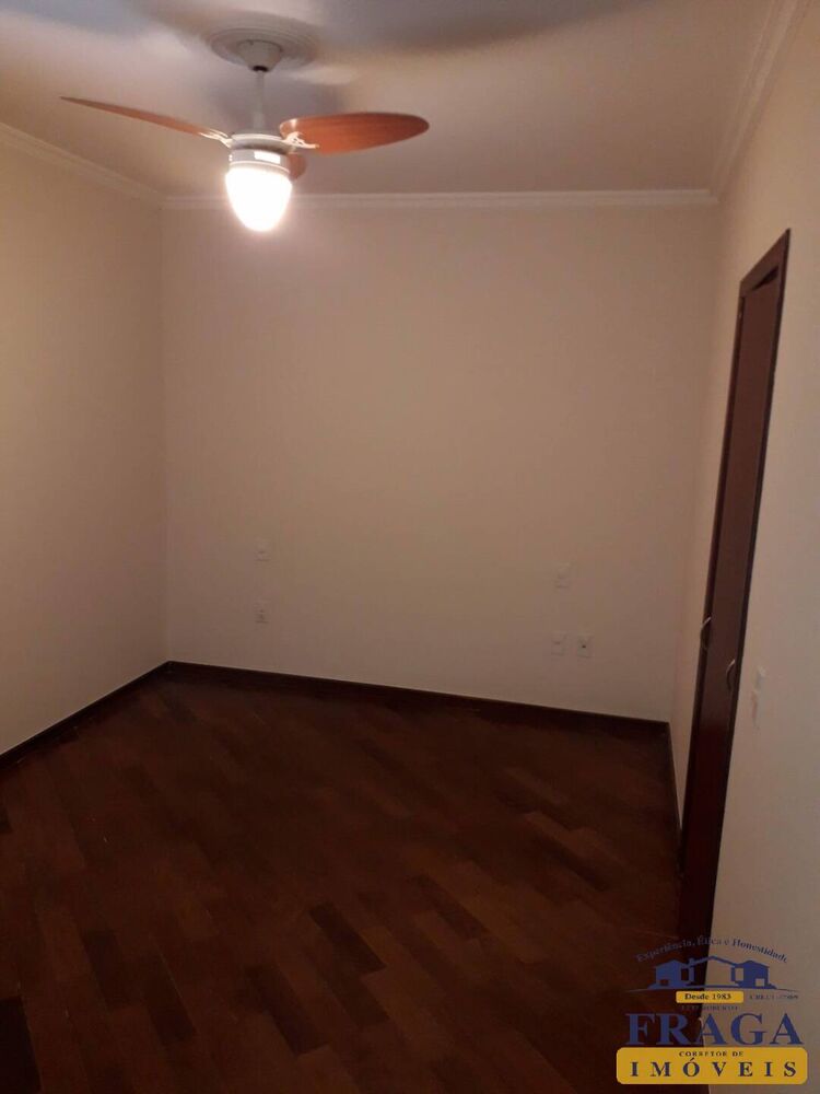 Casa, 3 quartos, 320 m² - Foto 12