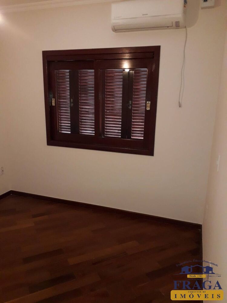 Casa, 3 quartos, 320 m² - Foto 29