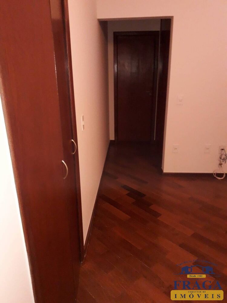 Casa, 3 quartos, 320 m² - Foto 33
