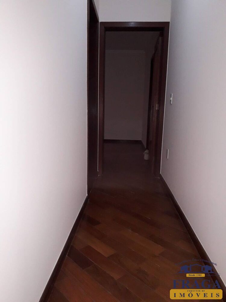 Casa, 3 quartos, 320 m² - Foto 24