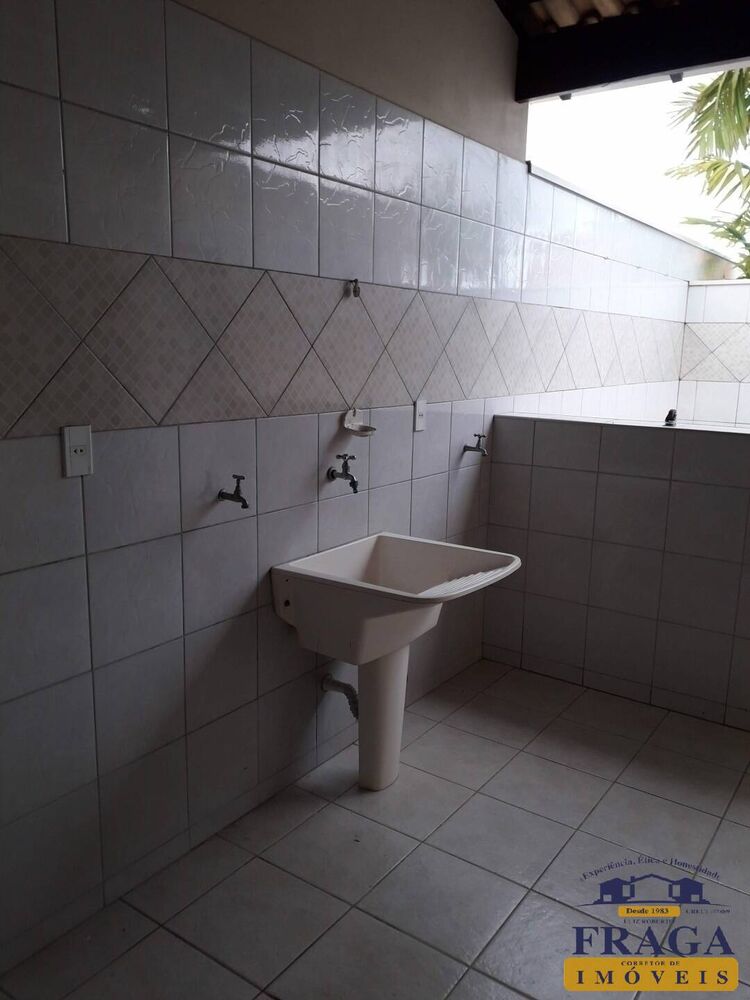 Casa, 3 quartos, 320 m² - Foto 2