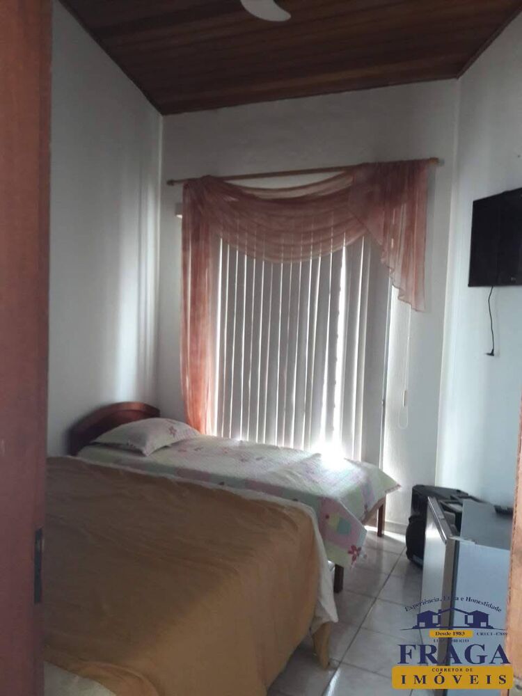 Chácara, 3 quartos, 250 m² - Foto 4