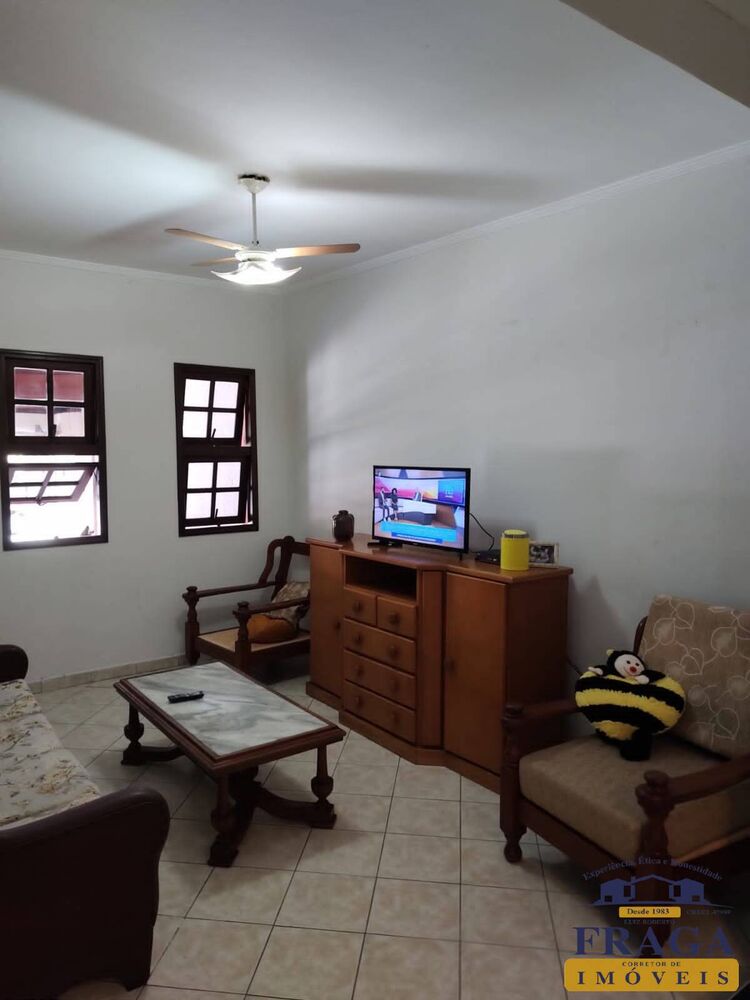 Casa, 3 quartos, 200 m² - Foto 4