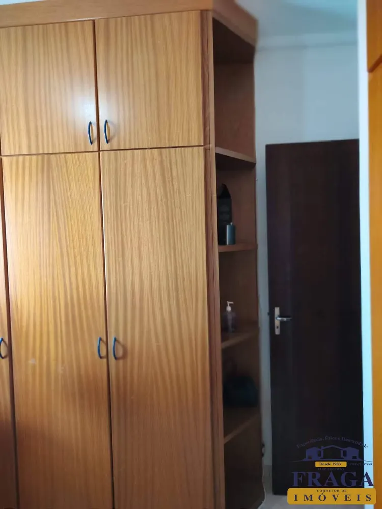 Casa, 3 quartos, 200 m² - Foto 6
