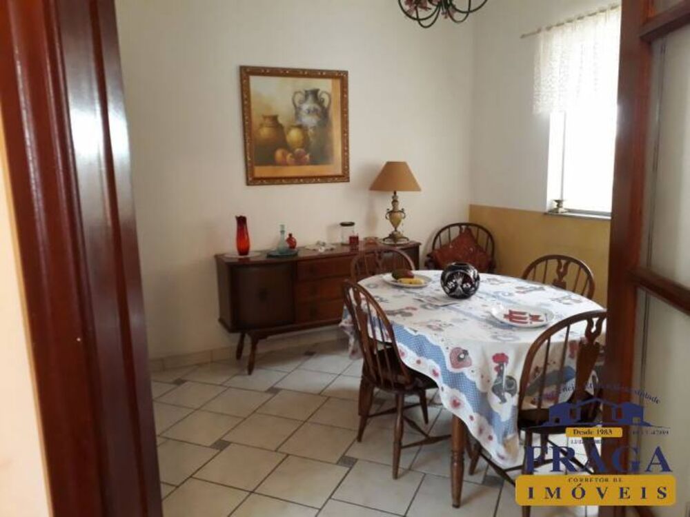 Casa, 3 quartos, 1230 m² - Foto 2