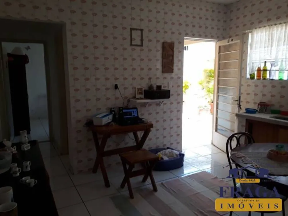 Casa, 3 quartos, 1230 m² - Foto 10