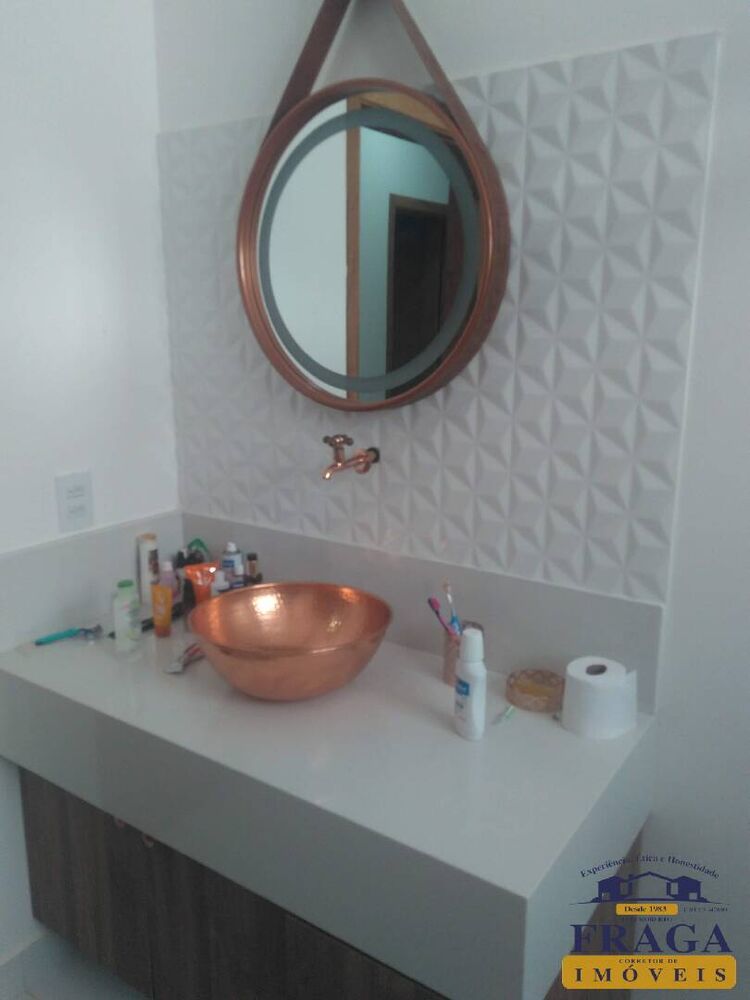Casa à venda com 2 quartos, 300m² - Foto 13