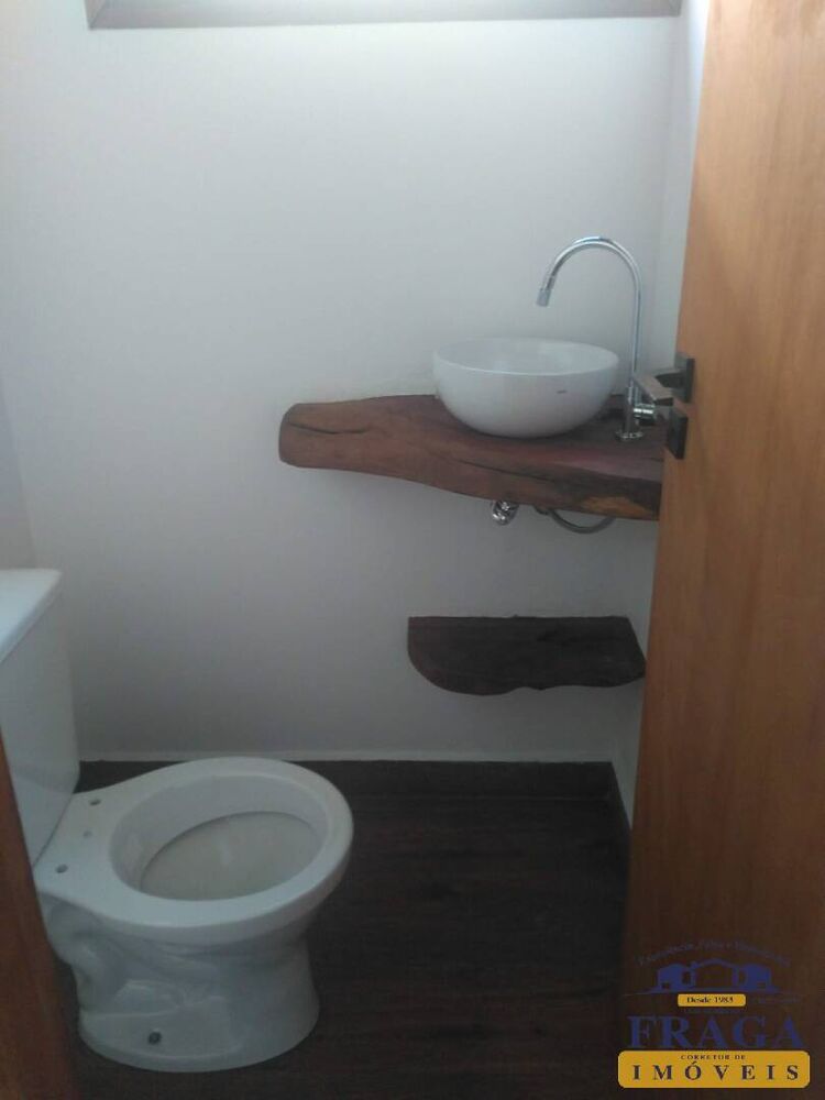 Casa à venda com 2 quartos, 300m² - Foto 6