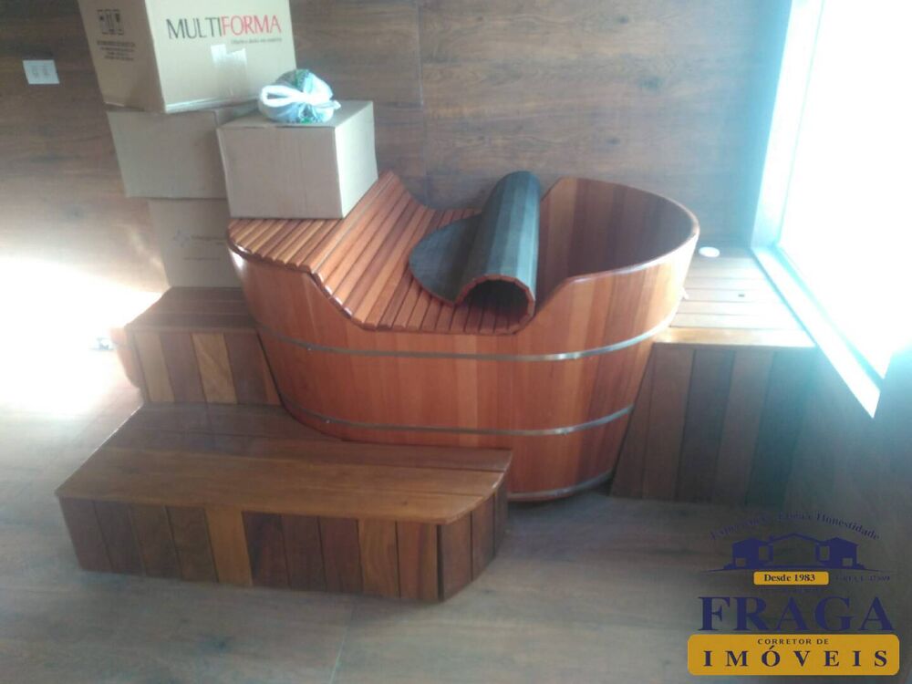 Casa à venda com 2 quartos, 300m² - Foto 11
