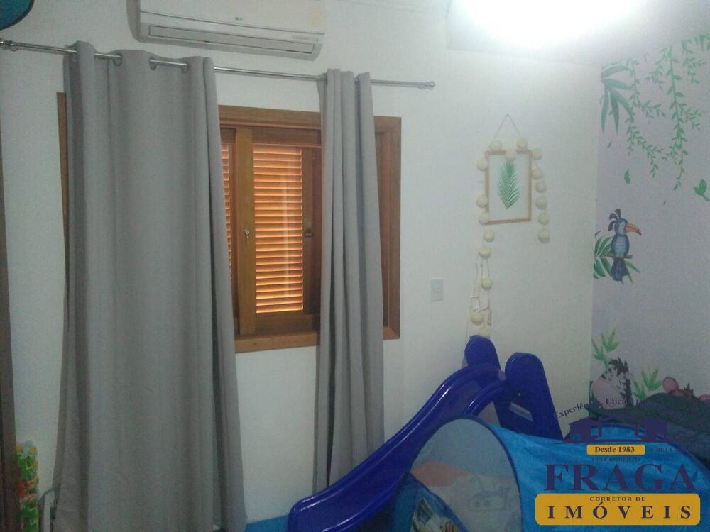 Casa à venda com 2 quartos, 300m² - Foto 15