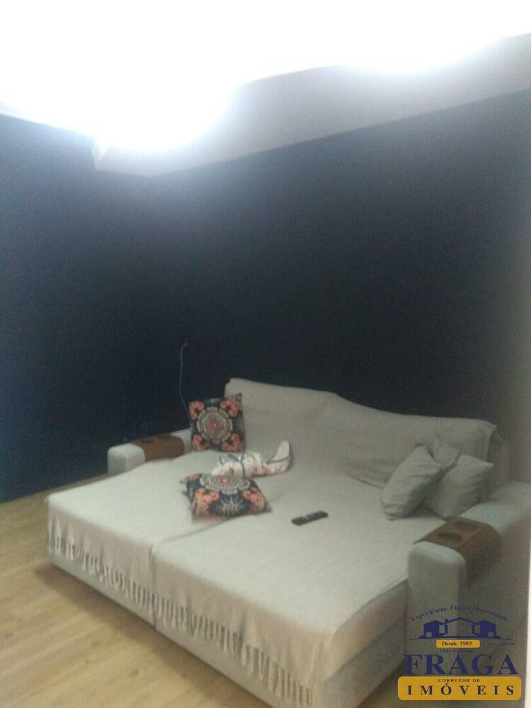 Casa à venda com 2 quartos, 300m² - Foto 29