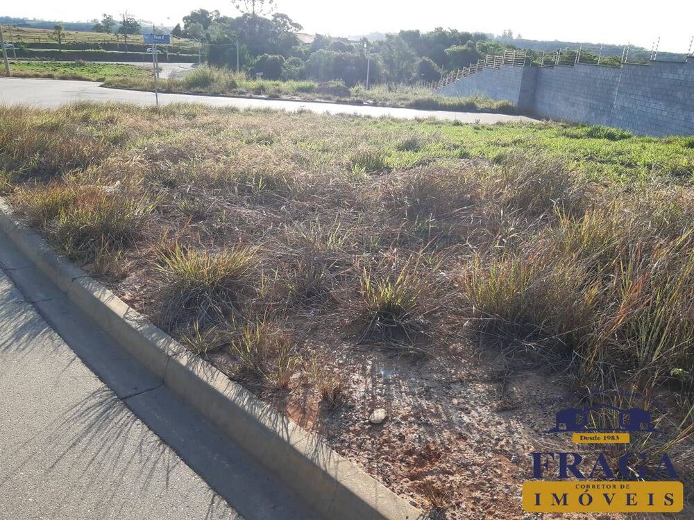 Terreno, 242 m² - Foto 1