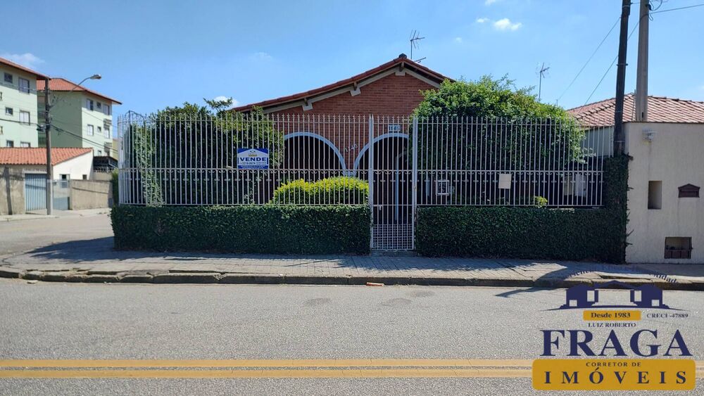 Casa à venda com 3 quartos, 170m² - Foto 1