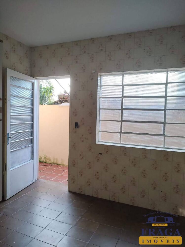 Casa, 3 quartos, 200 m² - Foto 3