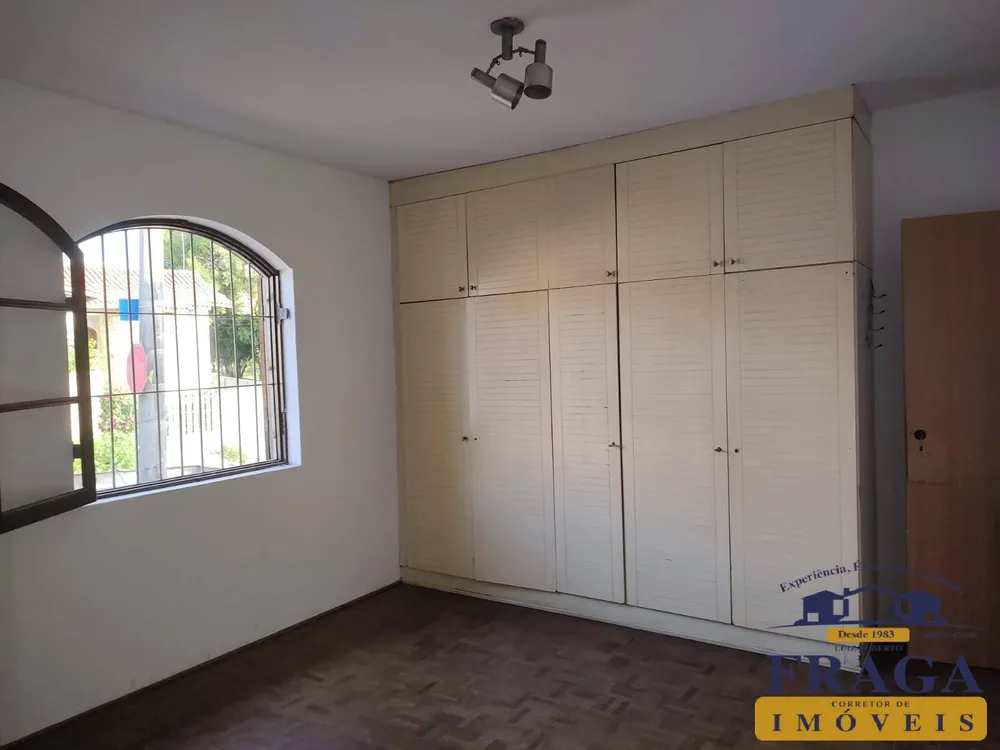 Casa, 3 quartos, 200 m² - Foto 4