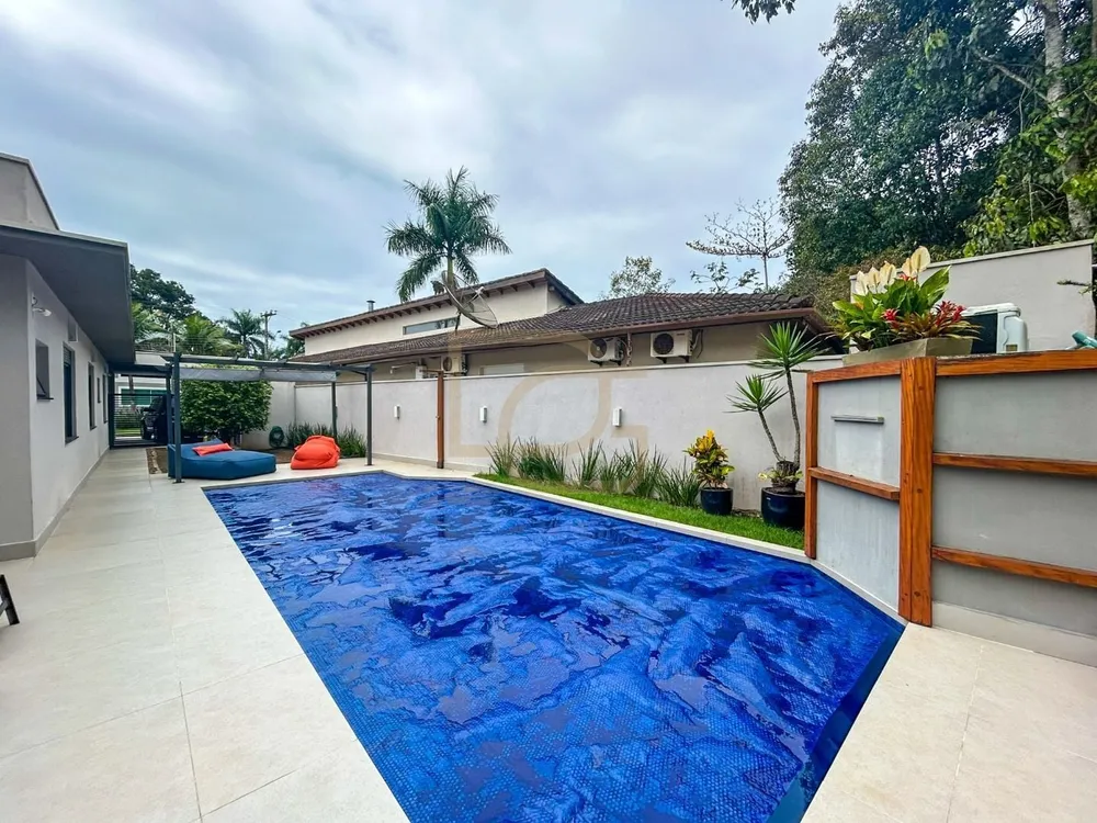 Casa, 5 quartos, 310 m² - Foto 3