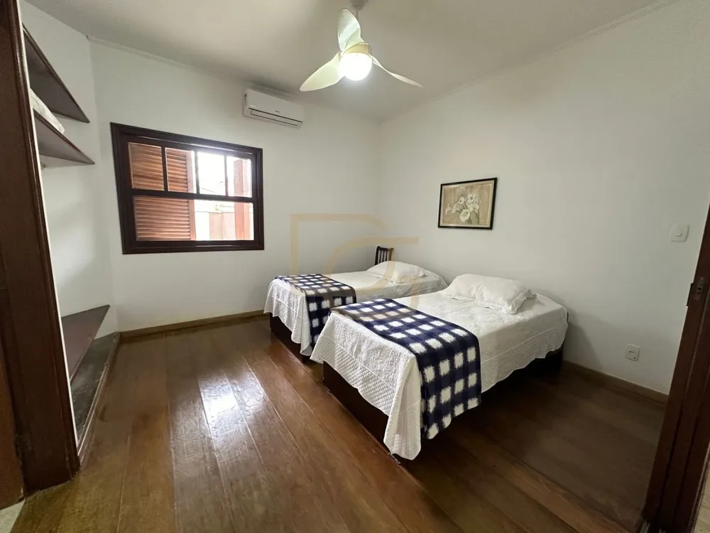 Casa, 3 quartos, 240 m² - Foto 15