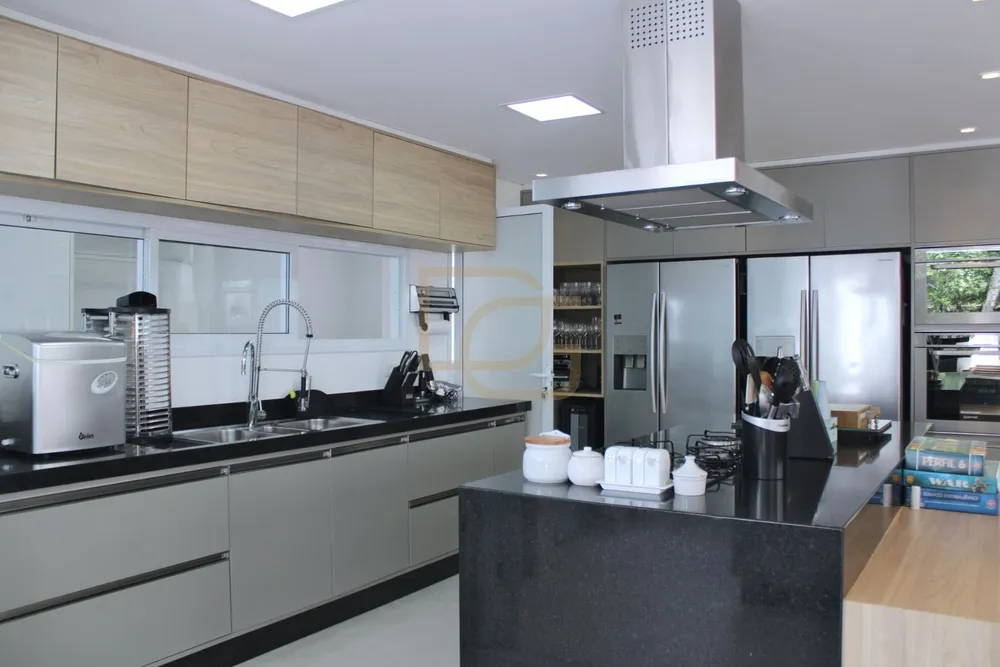 Casa, 6 quartos, 355 m² - Foto 2