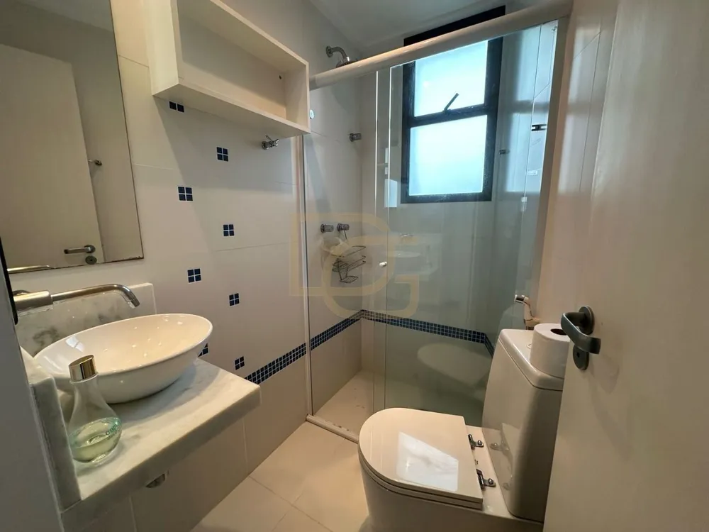 Cobertura, 4 quartos, 217 m² - Foto 2