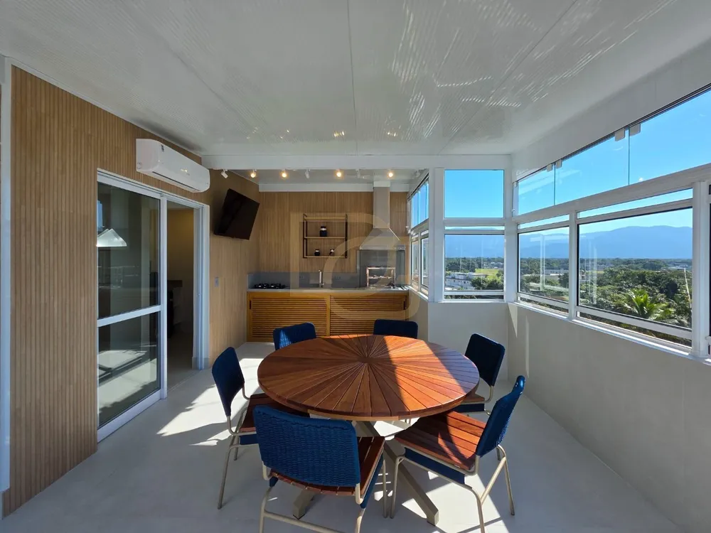 Cobertura, 4 quartos, 216 m² - Foto 2