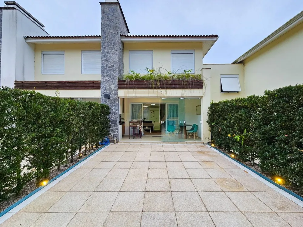 Casa, 3 quartos, 92 m² - Foto 1