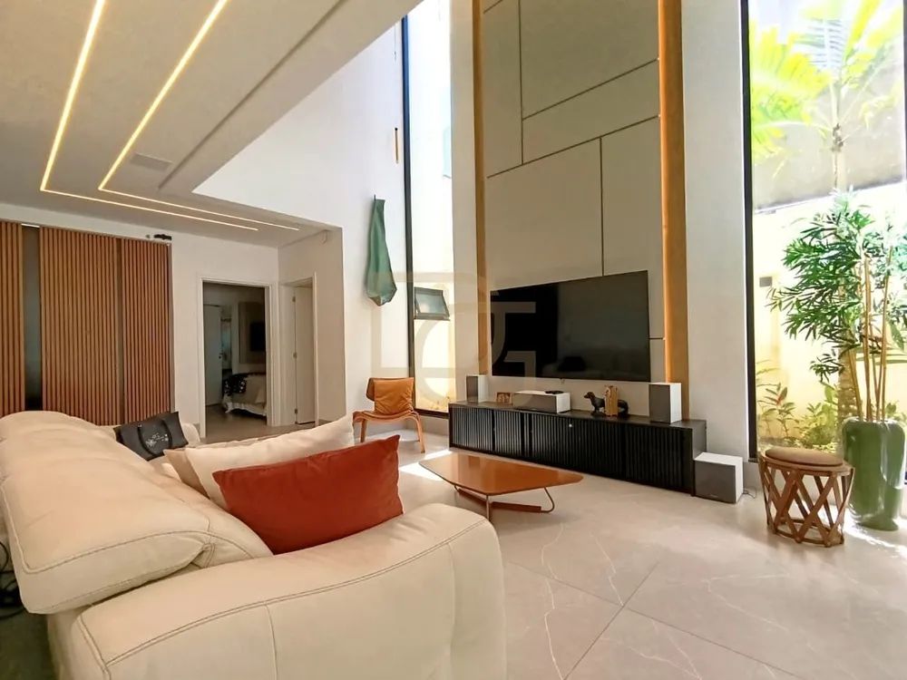 Casa, 5 quartos, 336 m² - Foto 2