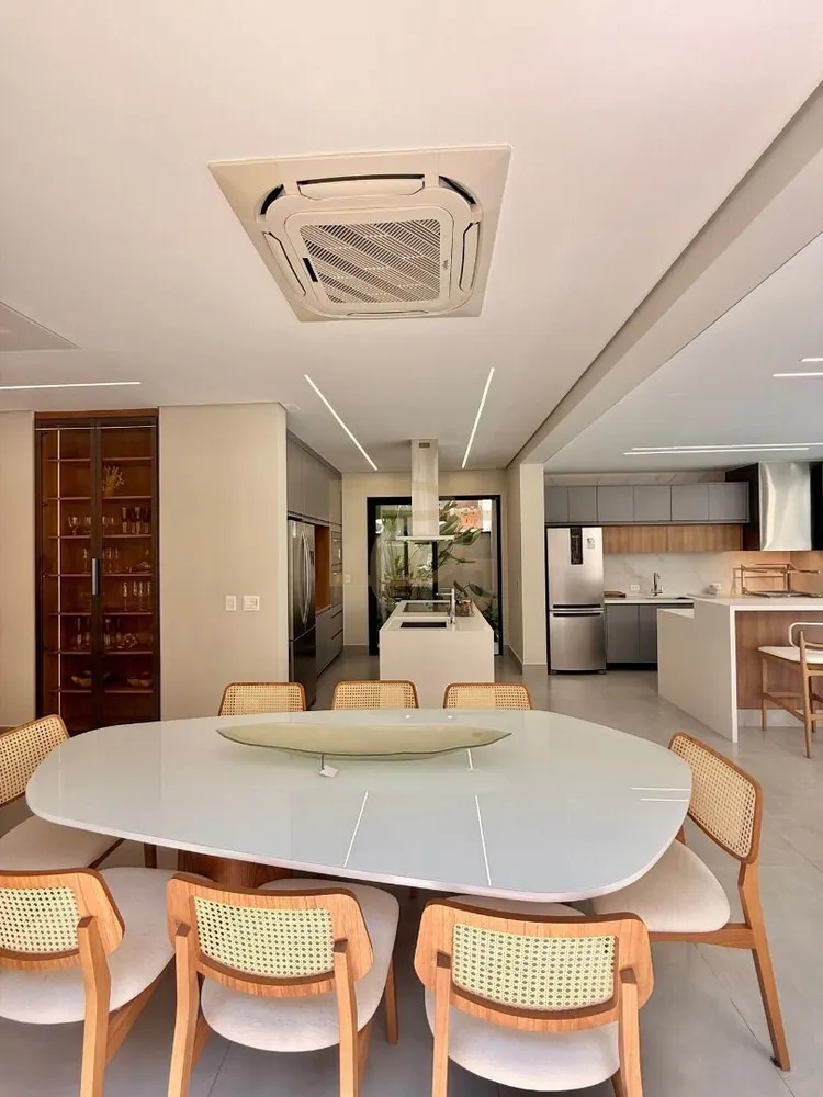 Casa, 6 quartos, 315 m² - Foto 2