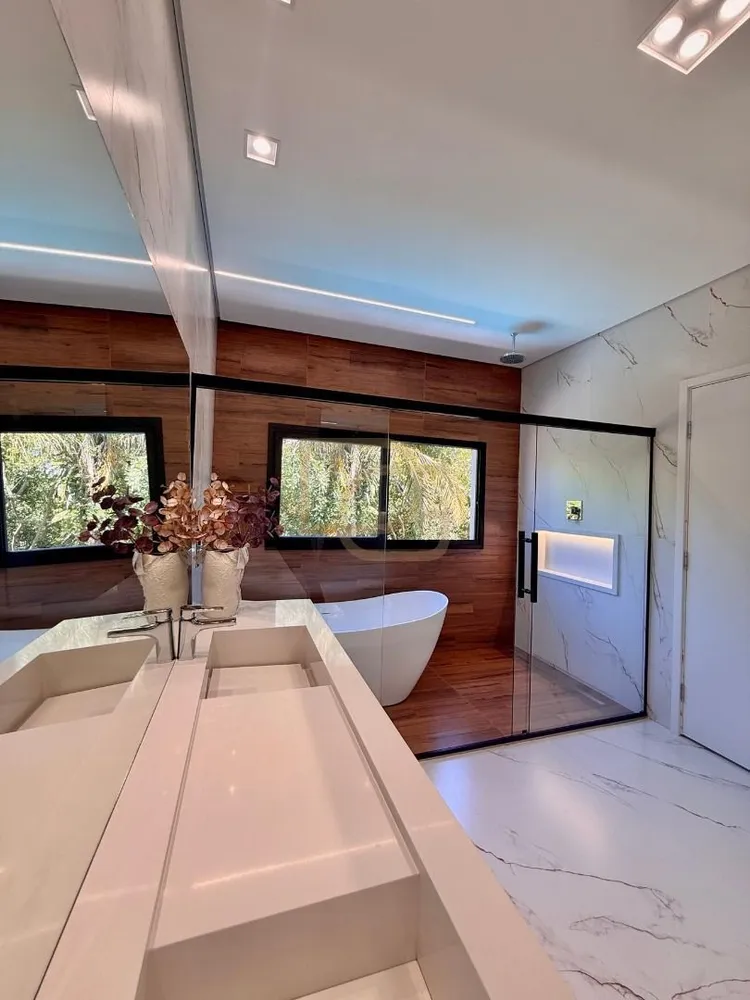 Casa, 6 quartos, 315 m² - Foto 13
