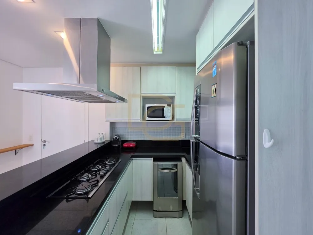 Apartamento, 3 quartos, 216 m² - Foto 3