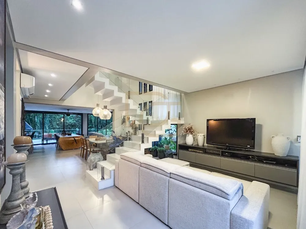 Casa, 5 quartos, 347 m² - Foto 4