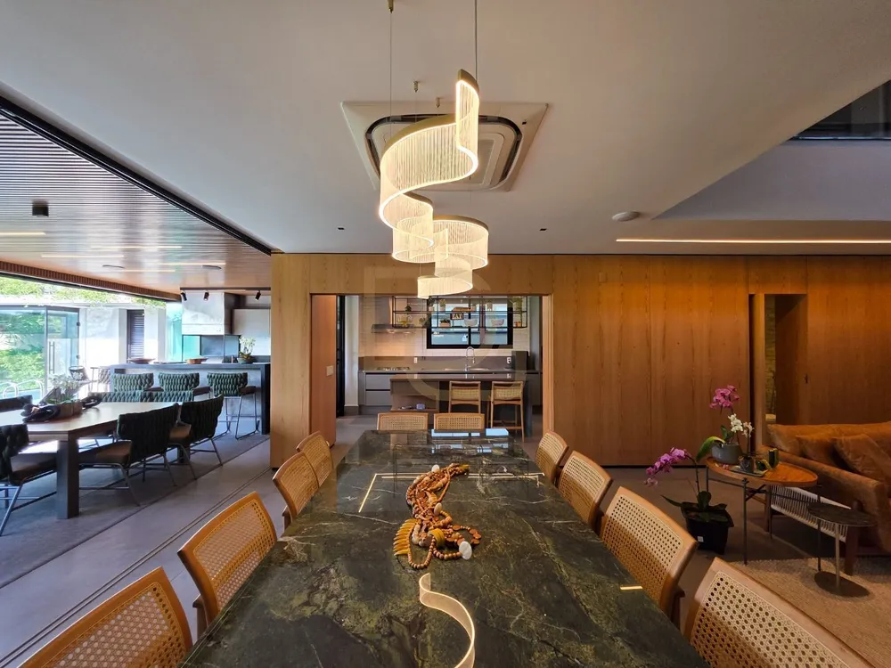 Casa, 6 quartos, 1068 m² - Foto 9