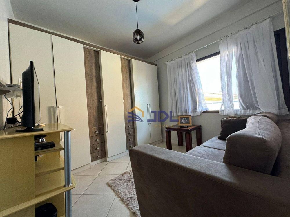 Casa, 4 quartos, 210 m² - Foto 4