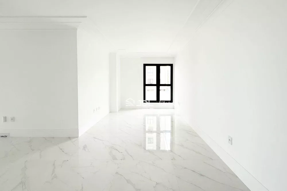 Apartamento, 4 quartos, 210 m² - Foto 12