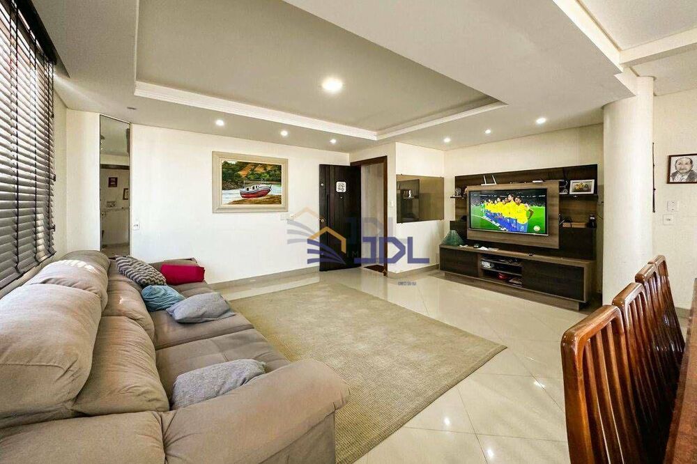 Casa, 8 quartos, 150 m² - Foto 4