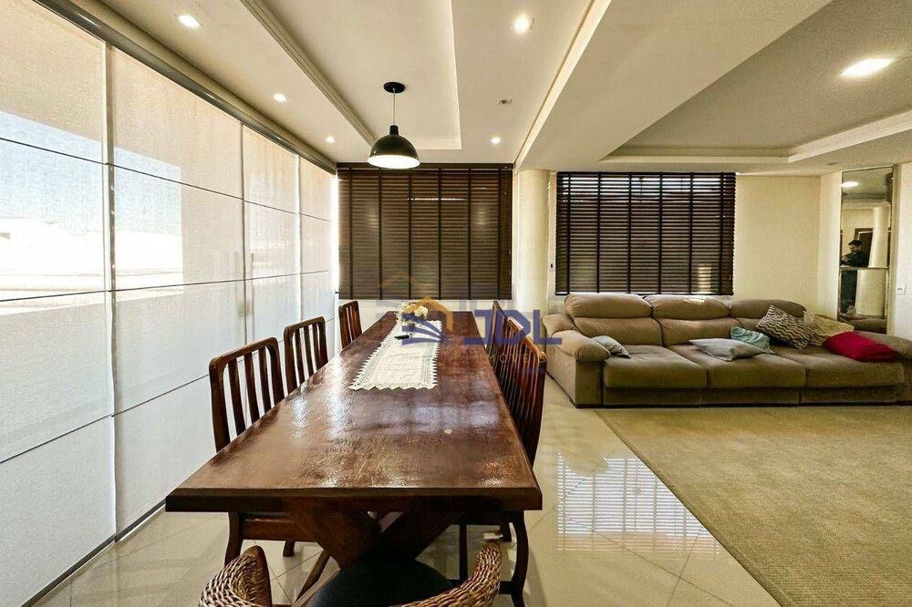 Casa, 8 quartos, 150 m² - Foto 3