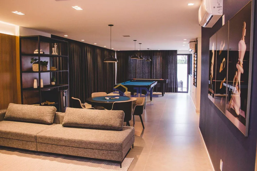 Apartamento, 3 quartos, 134 m² - Foto 1