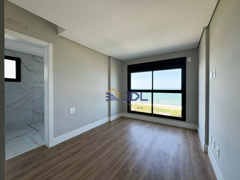 Cobertura, 4 quartos, 257 m² - Foto 4