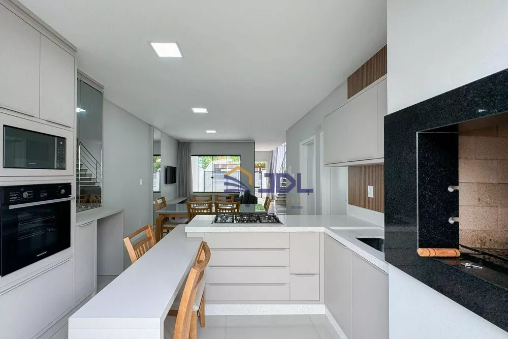 Casa, 3 quartos, 144 m² - Foto 1