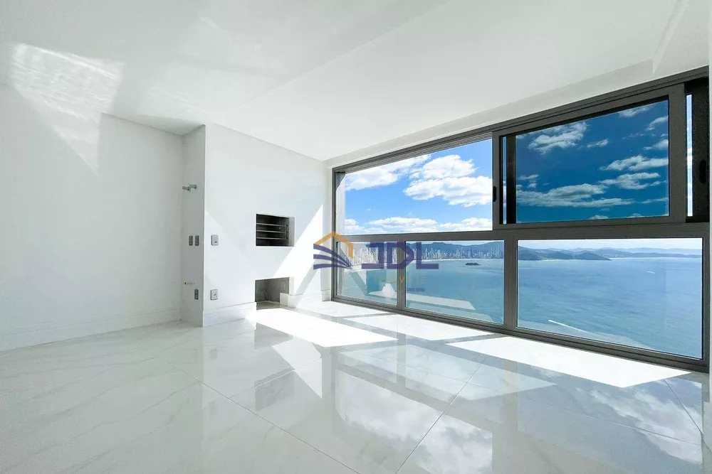 Apartamento, 4 quartos, 230 m² - Foto 1