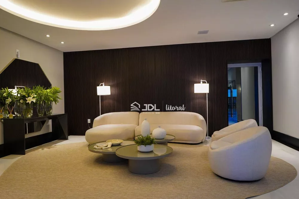 Apartamento, 3 quartos, 121 m² - Foto 2