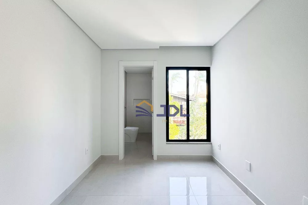Casa, 3 quartos, 205 m² - Foto 2