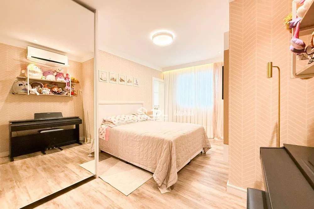 Apartamento, 4 quartos, 196 m² - Foto 4