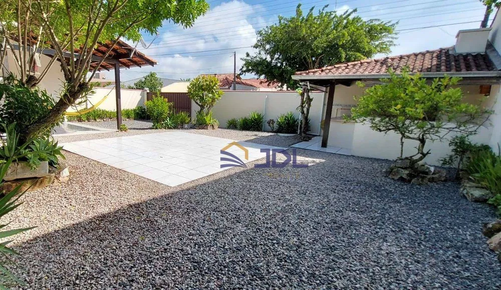 Casa, 2 quartos, 150 m² - Foto 1